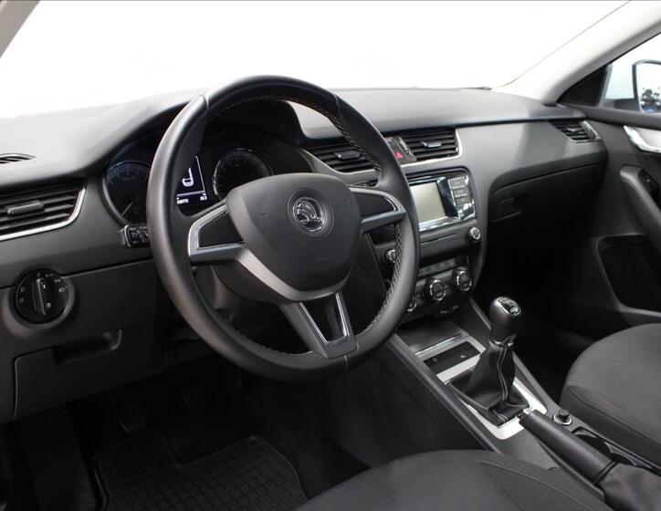 Škoda Octavia 11