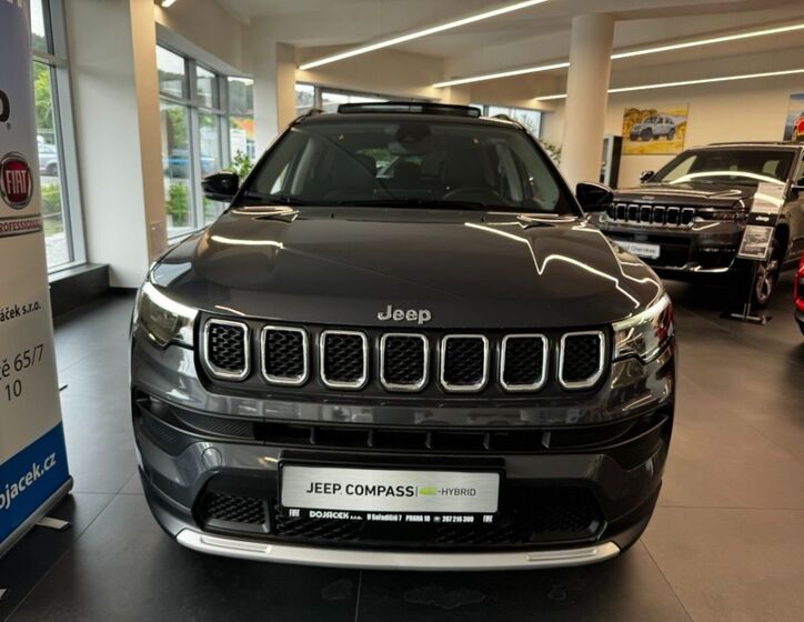 Jeep Compass 8