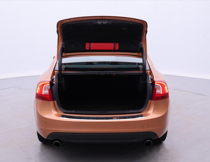 Volvo S60 8