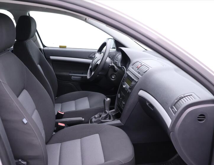 Škoda Octavia 14