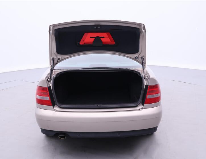 Audi A4 9