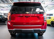 Chevrolet Suburban 5