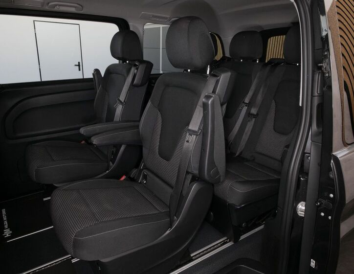 Mercedes-Benz Vito 10