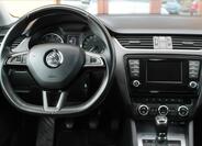 Škoda Octavia 10