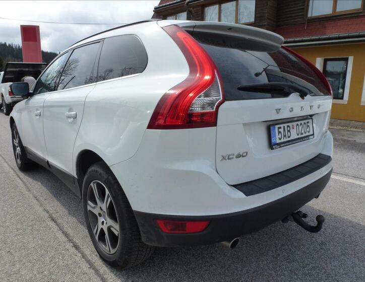 Volvo XC60 10