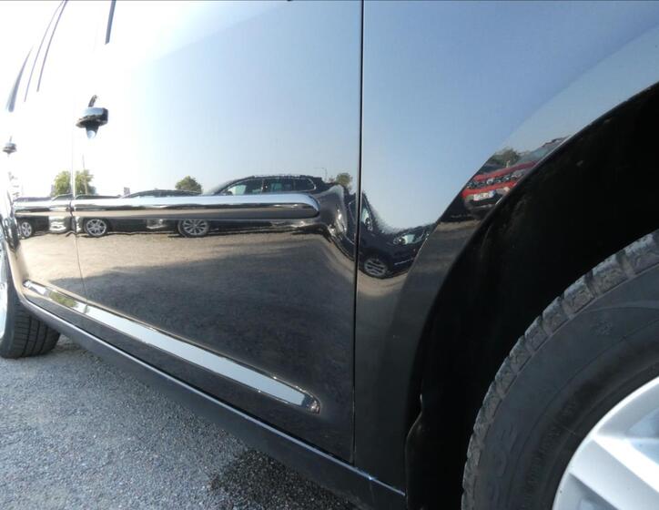 Volkswagen Touran 14