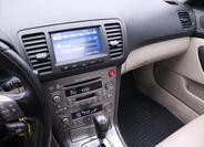 Subaru Legacy 18