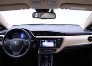 Toyota Corolla 24