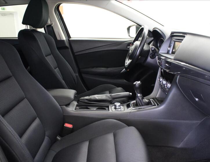 Mazda 6 12