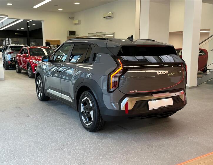 KIA EV3 7
