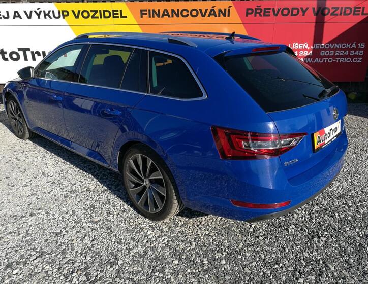 Škoda Superb 4
