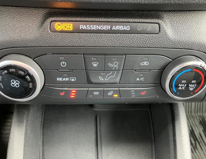 Ford Focus 13