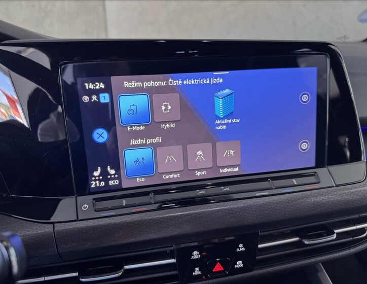 Volkswagen Golf 39