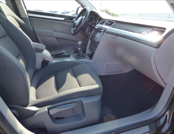 Škoda Superb 59