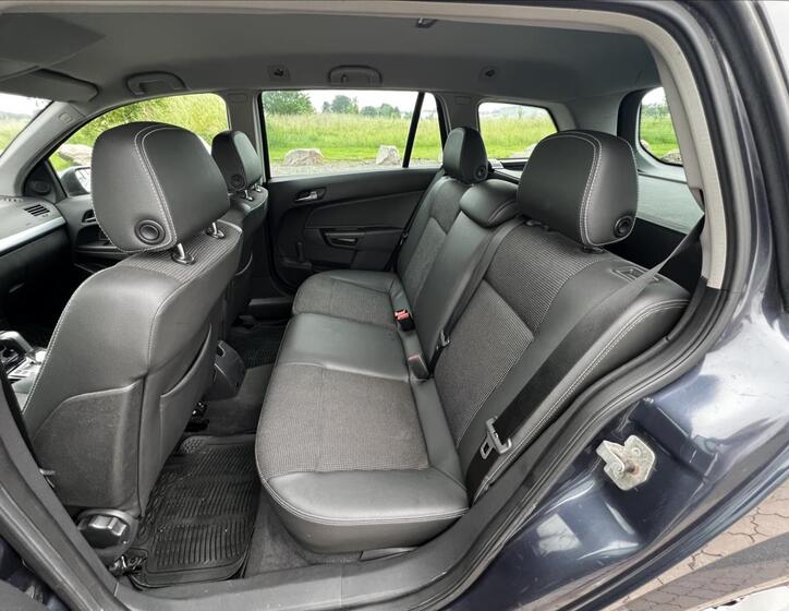 Opel Astra 29