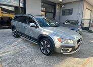 Volvo XC70 33