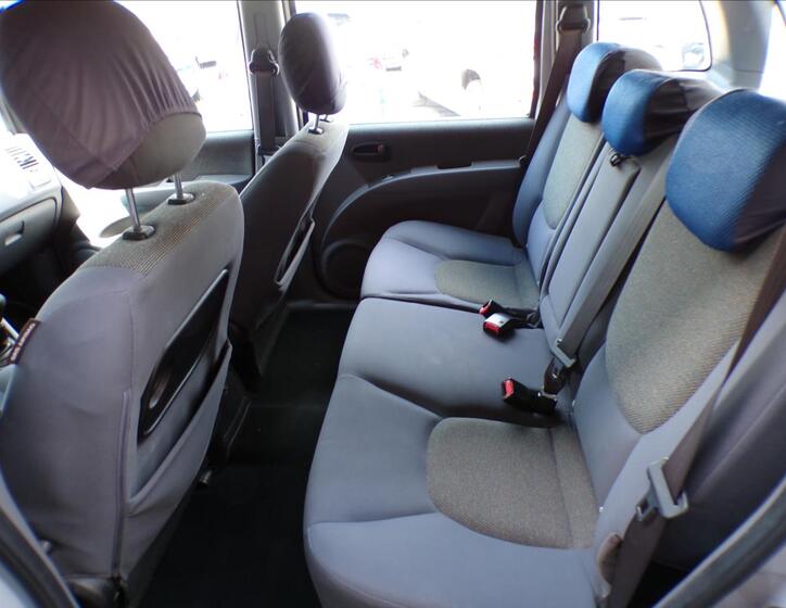 Hyundai Matrix 14