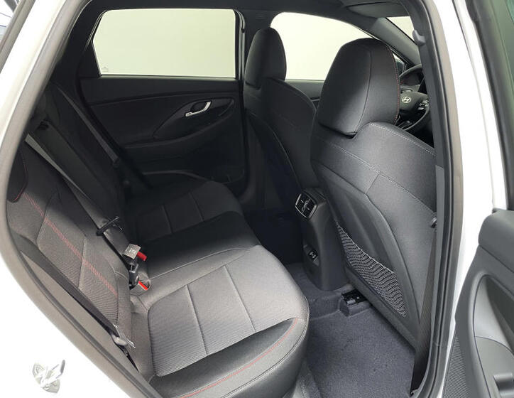 Hyundai i30 10