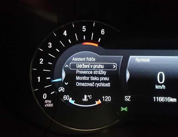 Ford S-MAX 12