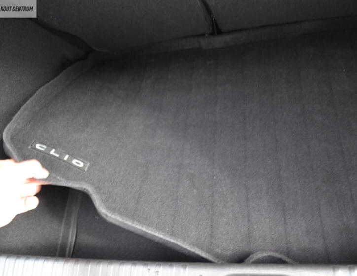 Renault Clio 17