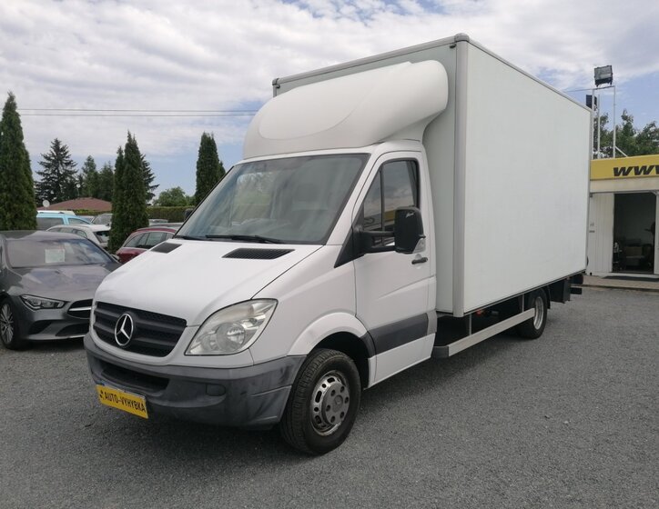 Mercedes-Benz Sprinter 1