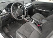 Suzuki Vitara 11