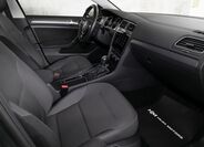 Volkswagen Golf 13