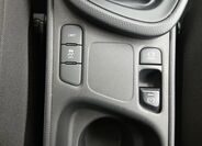 Toyota Yaris Cross 25