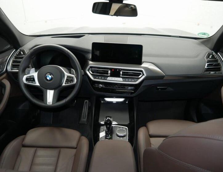 BMW X3 7