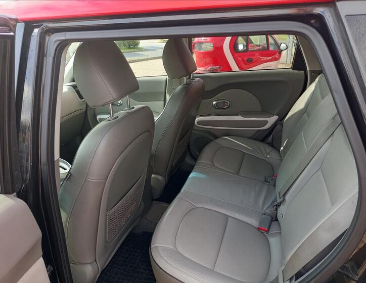 KIA Soul 12