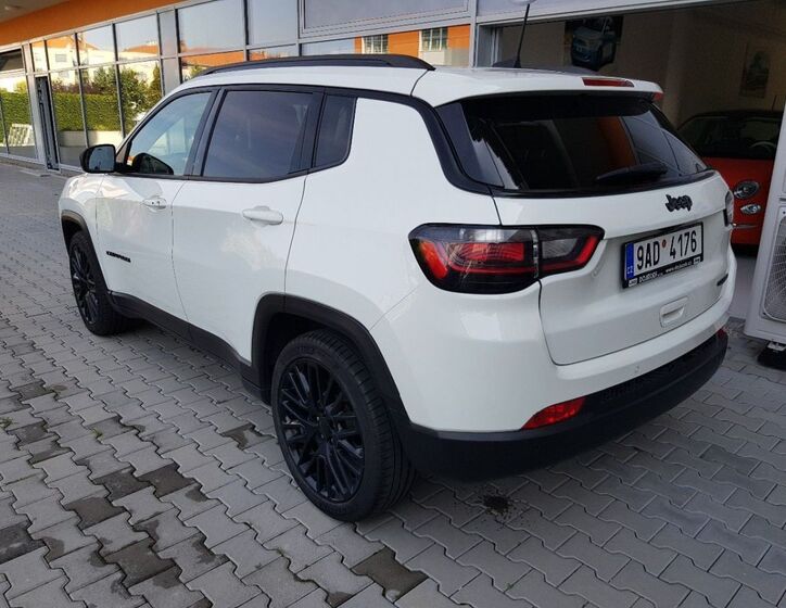 Jeep Compass 5