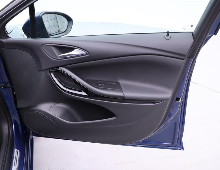 Opel Astra 14