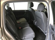 Volkswagen Touran 11