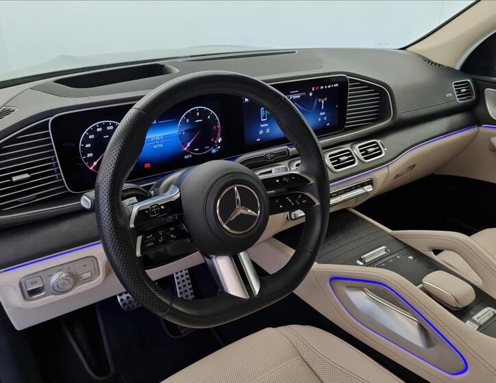 Mercedes-Benz GLS 9