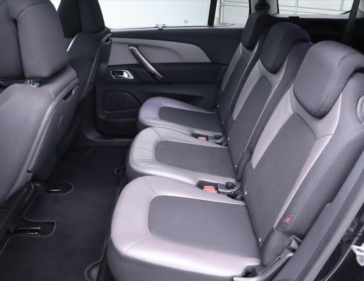Citroën Grand C4 Picasso 17