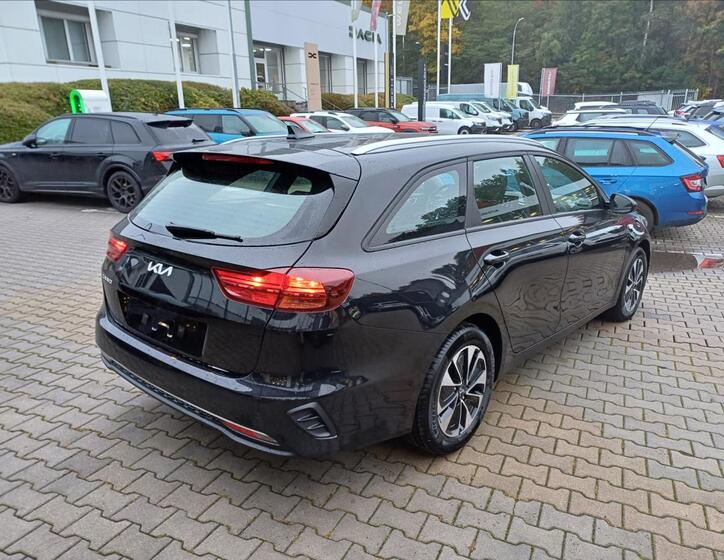 KIA Ceed 5