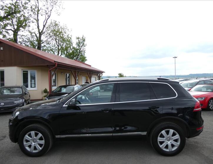 Volkswagen Touareg 6