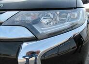 Mitsubishi Outlander 3