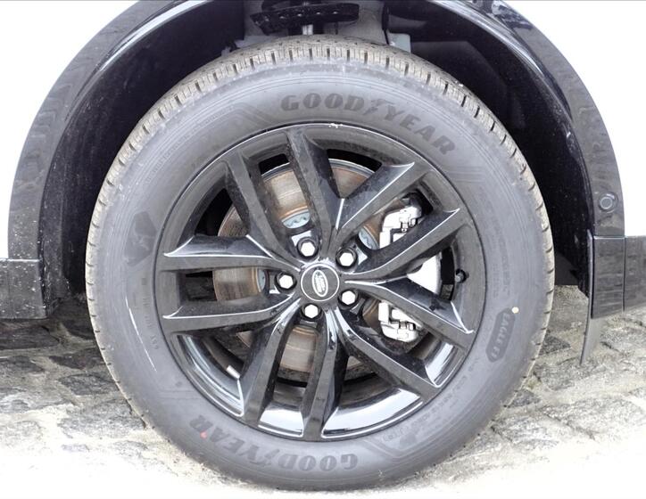 Land Rover Discovery Sport 29