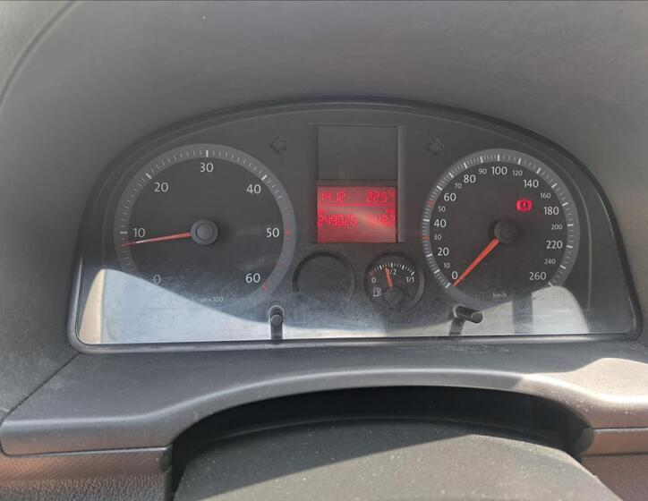 Volkswagen Caddy 26
