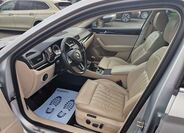 Škoda Superb 9