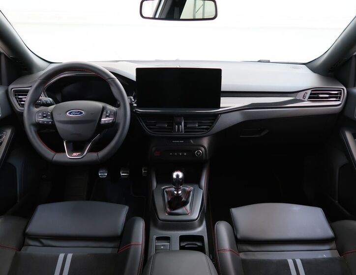 Ford Focus 23