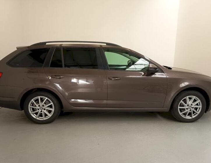 Škoda Octavia 6