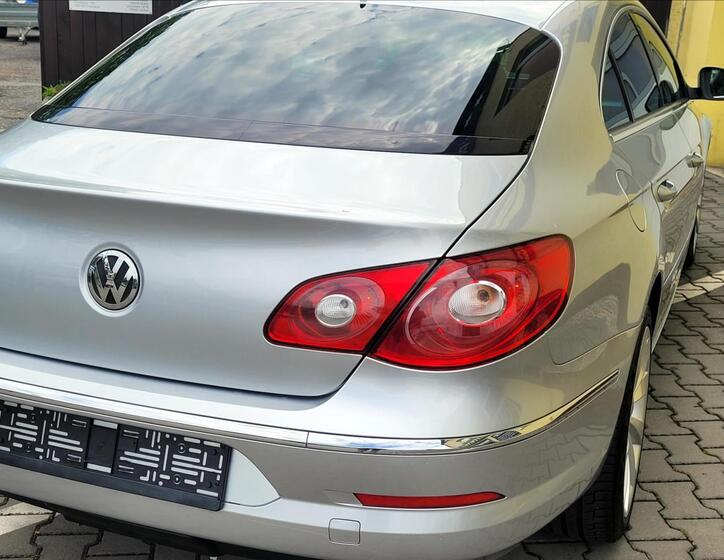 Volkswagen Passat CC 15
