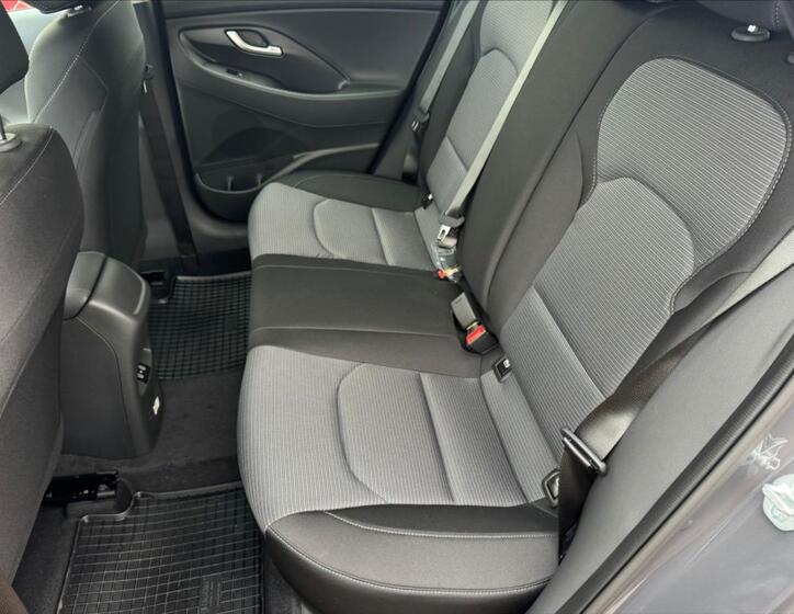 Hyundai i30 11