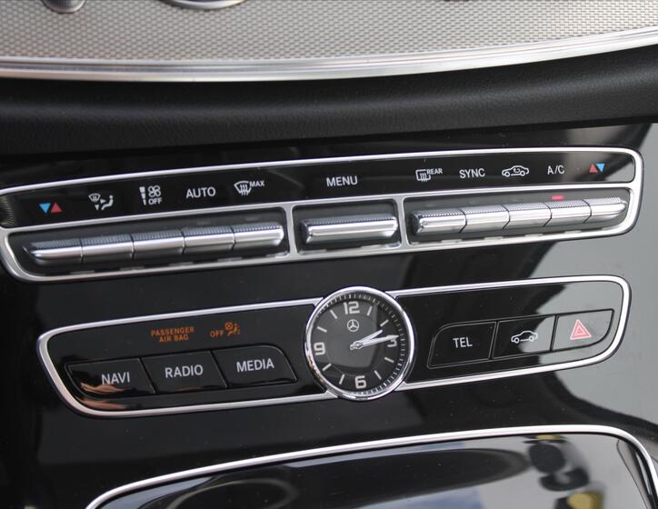 Mercedes-Benz Třídy E 17