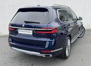 BMW X7 2