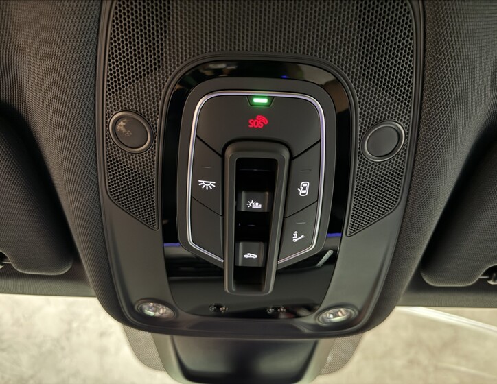 Audi e-tron 43