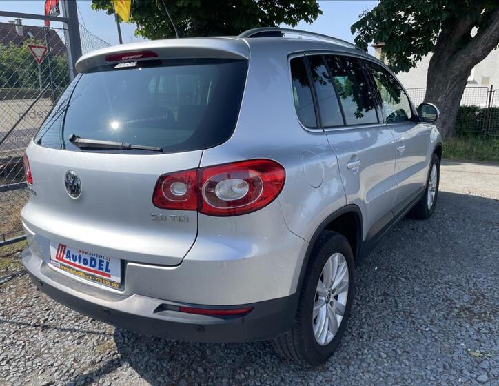 Volkswagen Tiguan 6