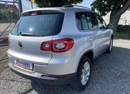 Volkswagen Tiguan 6